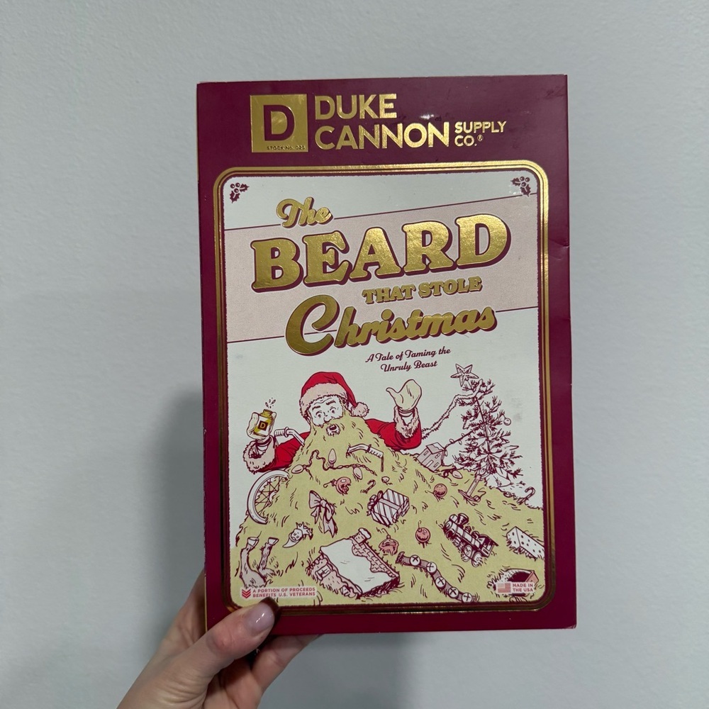 Duke Cannon The Beard That Stole Christmas Box Set: Beard Wash & Oil